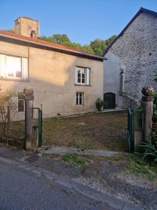 "La Tour", Logement Cosy, Au Calme Vertrieu Ngoại thất bức ảnh
