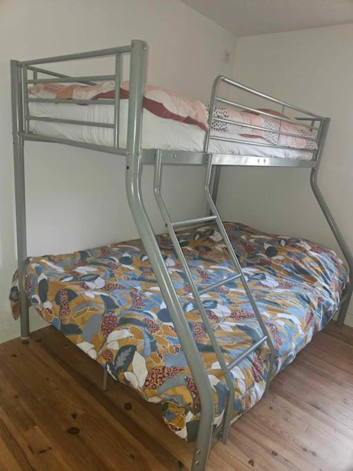 "La Tour", Logement Cosy, Au Calme Vertrieu Ngoại thất bức ảnh